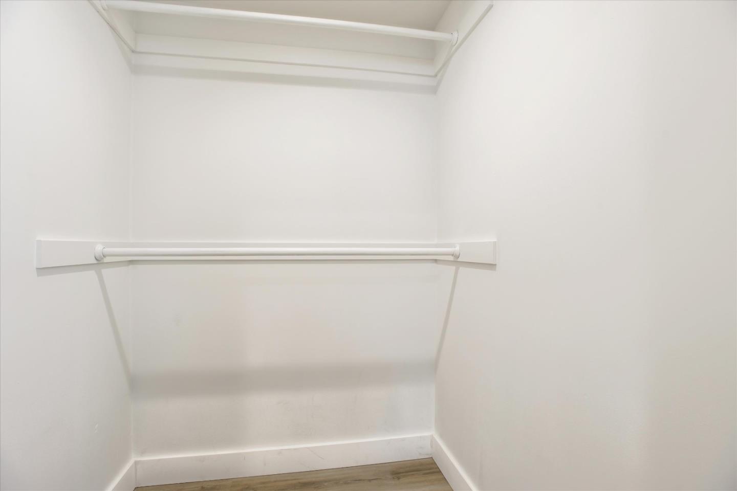 398 Chester Place Pacifica, CA 94044 - Photo 16 of 30