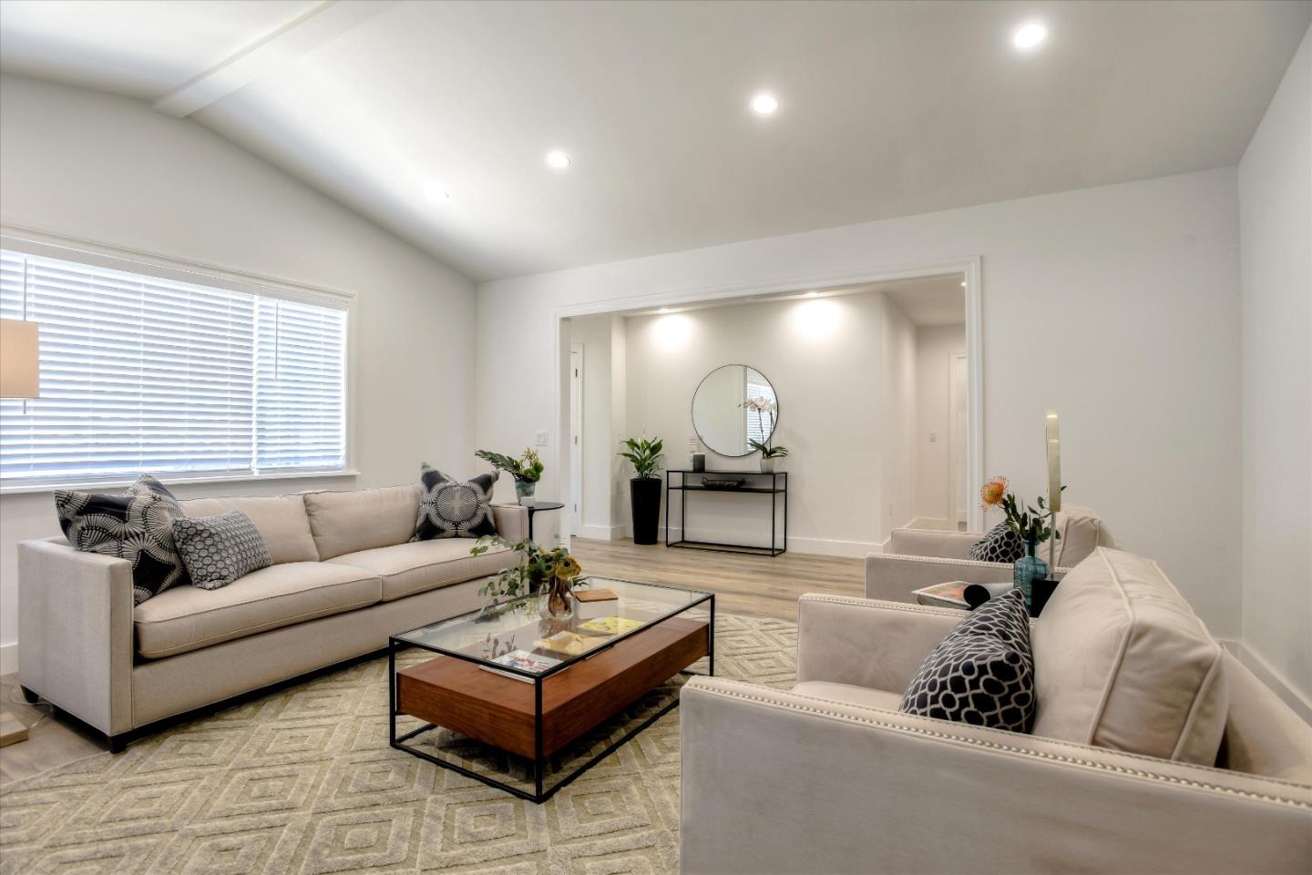 398 Chester Place Pacifica, CA 94044 - Photo 8 of 30