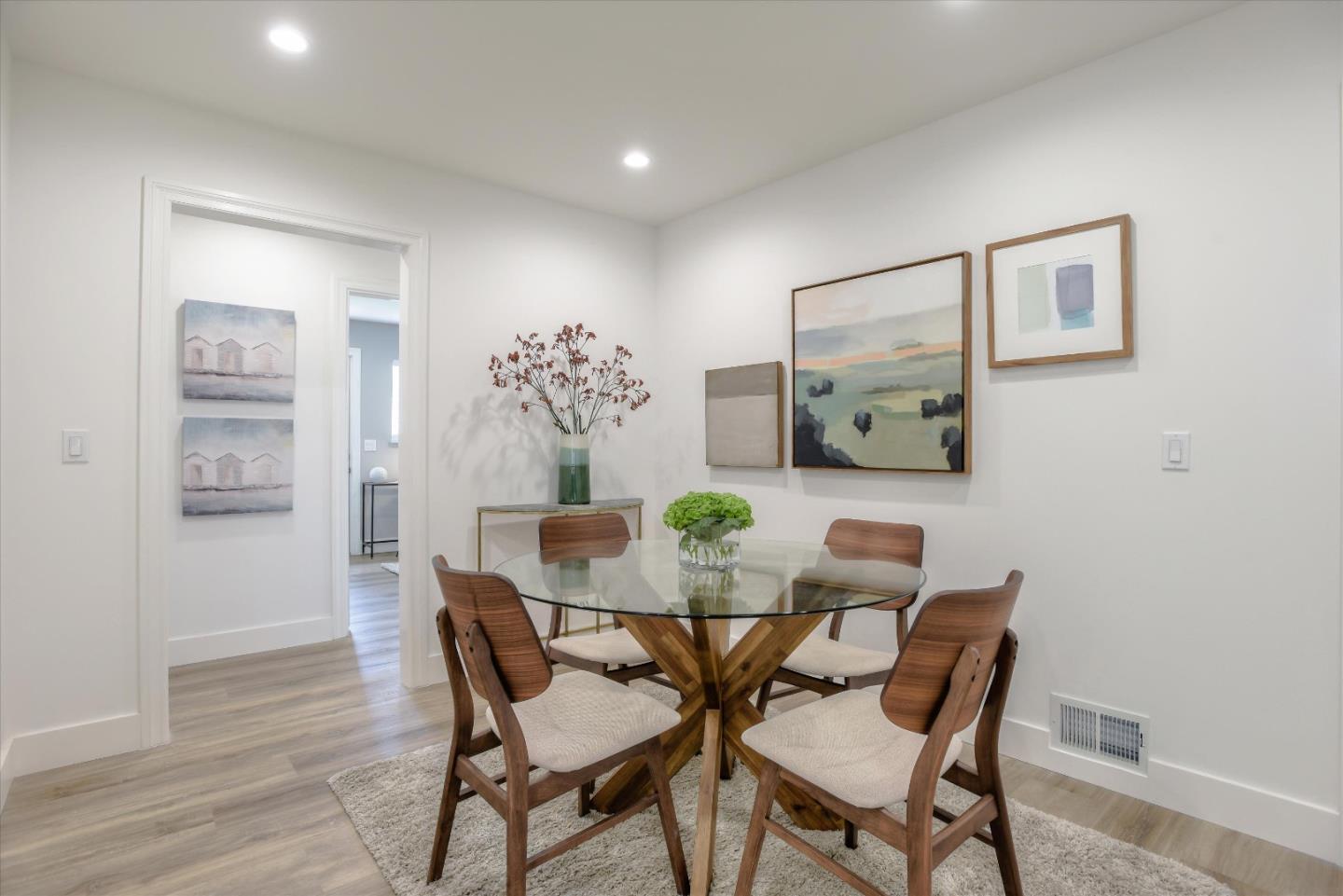 398 Chester Place Pacifica, CA 94044 - Photo 10 of 30