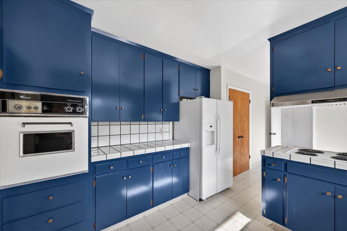 1699 West San Ramon Avenue Fresno, CA 93711 - Photo 21 of 54