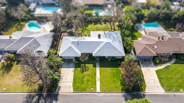 $465,000 | 1699 West San Ramon Avenue, Fresno, CA 93711