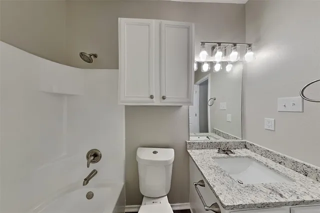 $2,475 | 926 Penny Royal Court, Arlington, TX 76002