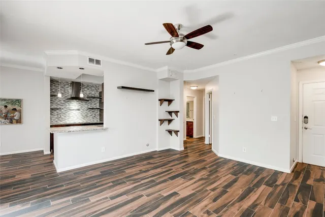 $299,900 | 6000 Shepherd Mountain Cove, Unit 407, Austin, TX 78730