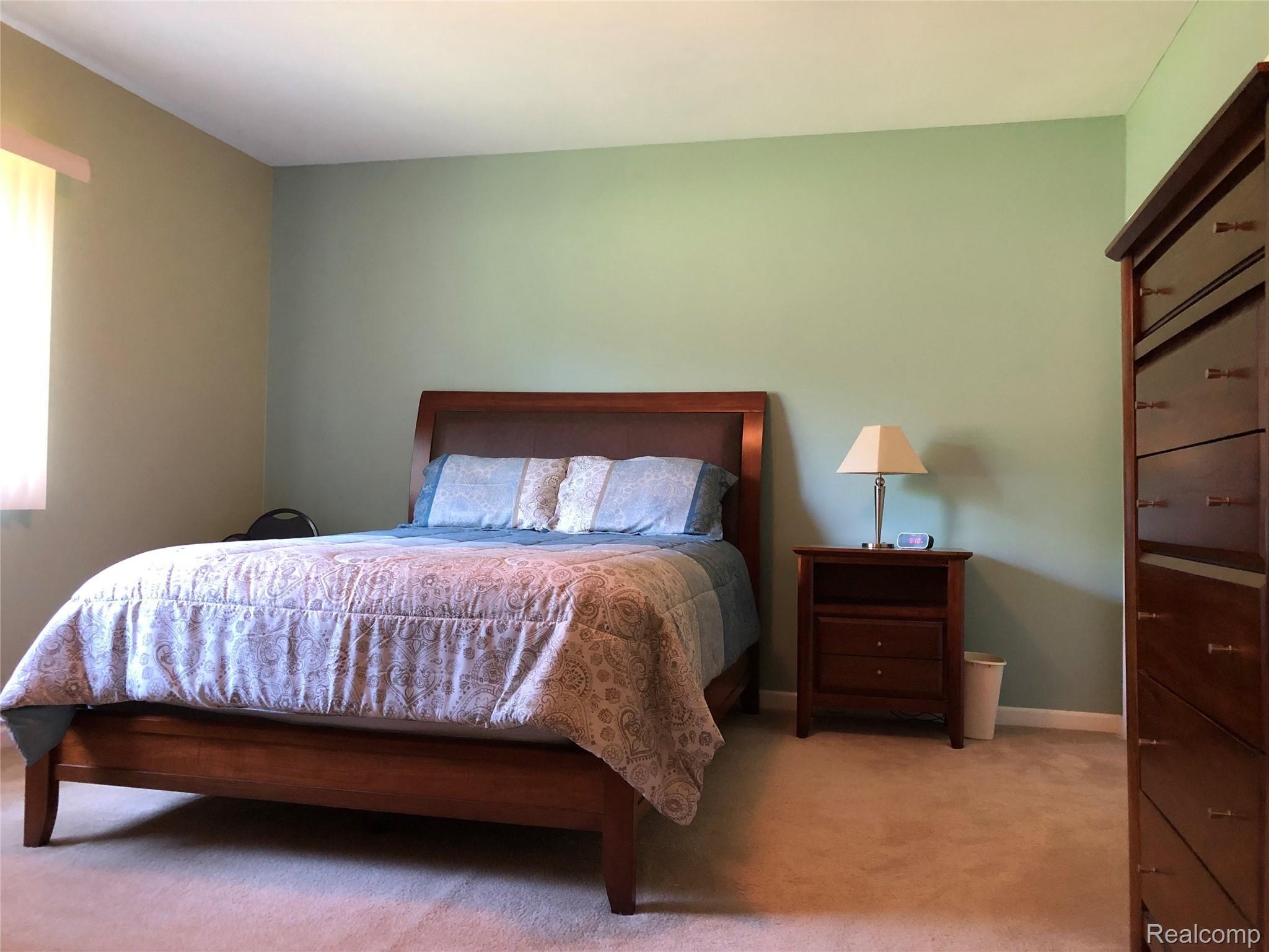 2841 Grant Road Rochester, MI 48309 - Photo 36 of 47 image00097.jpeg