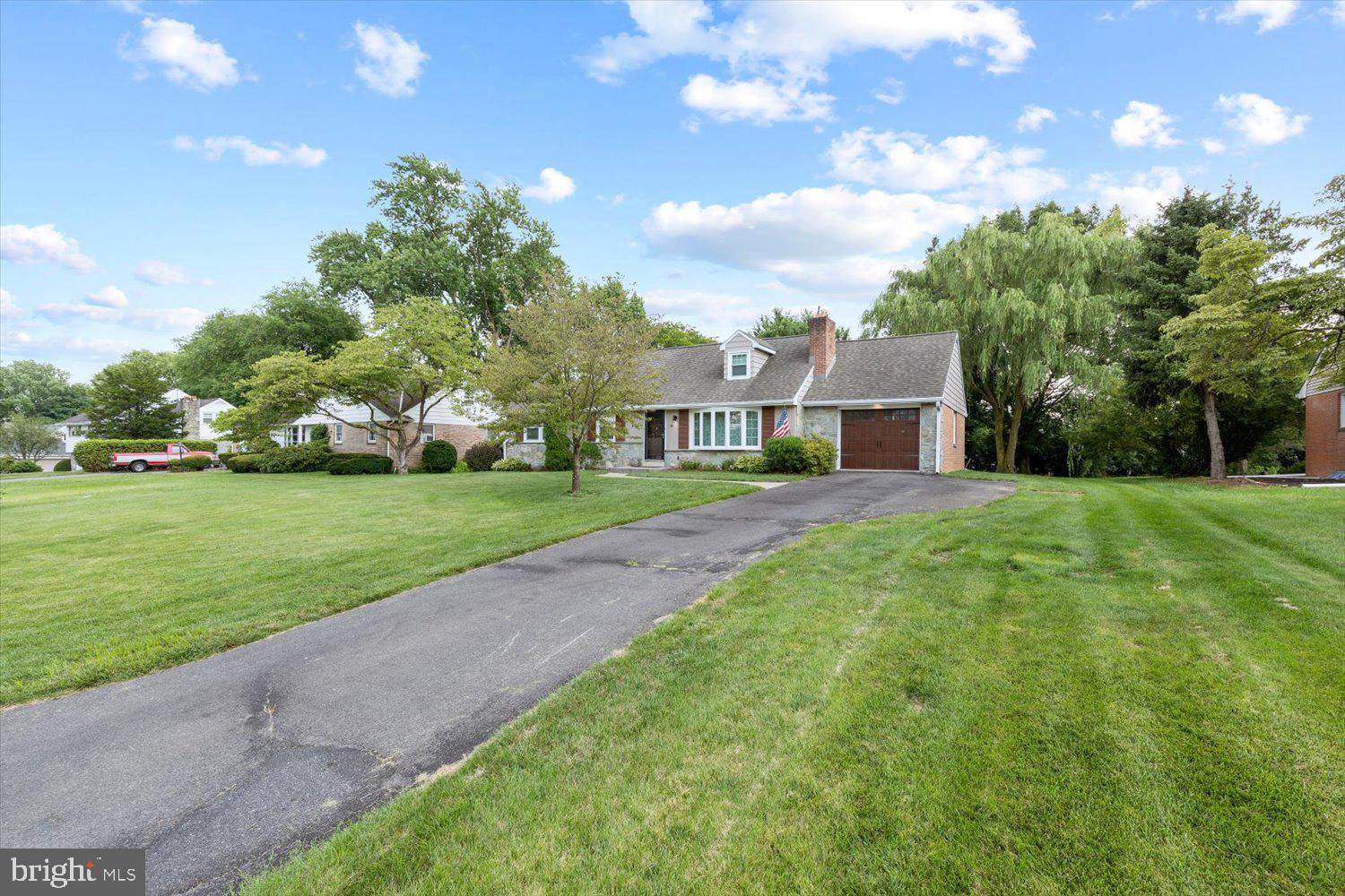 418 Ruth Ridge Drive Lancaster, PA 17601 - Photo 5 of 50 Gallery Image 5