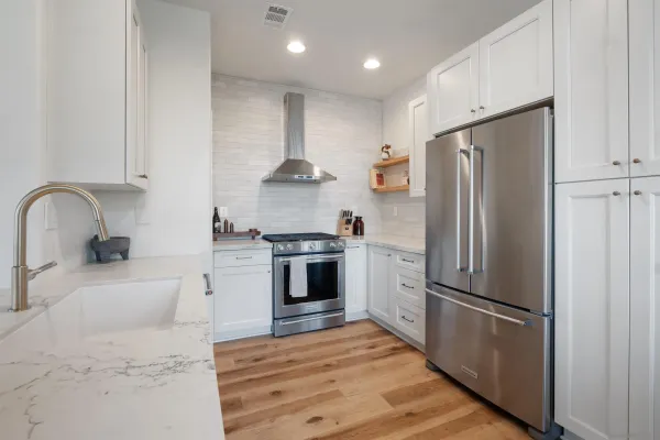 $759,900 | 750 Harbor Cliff Way, Unit 102, Oceanside, CA 92054