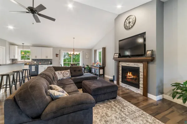$775,000 | 3959 Peyton Lane, Hermantown, MN 55811