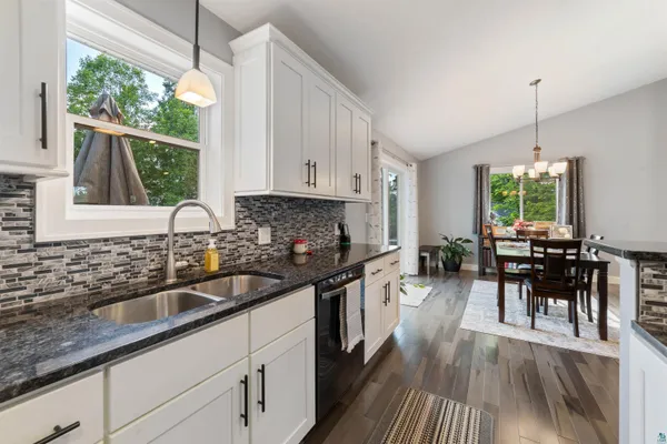 $775,000 | 3959 Peyton Lane, Hermantown, MN 55811