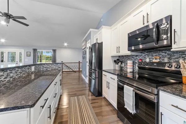 $775,000 | 3959 Peyton Lane, Hermantown, MN 55811