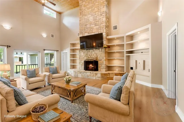 $1,299,000 | 419 Vista Del Lago Drive, Huffman, TX 77336