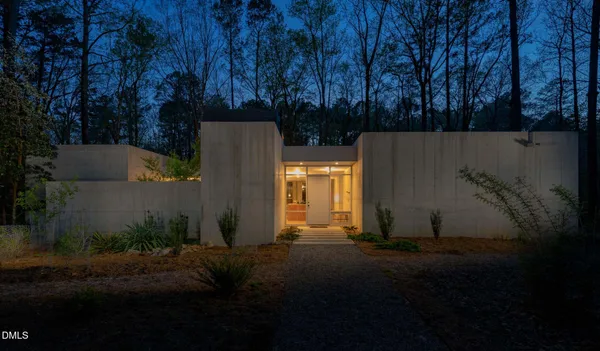 $2,500,000 | 740 Cedar Brook Way, Chapel Hill, NC 27516