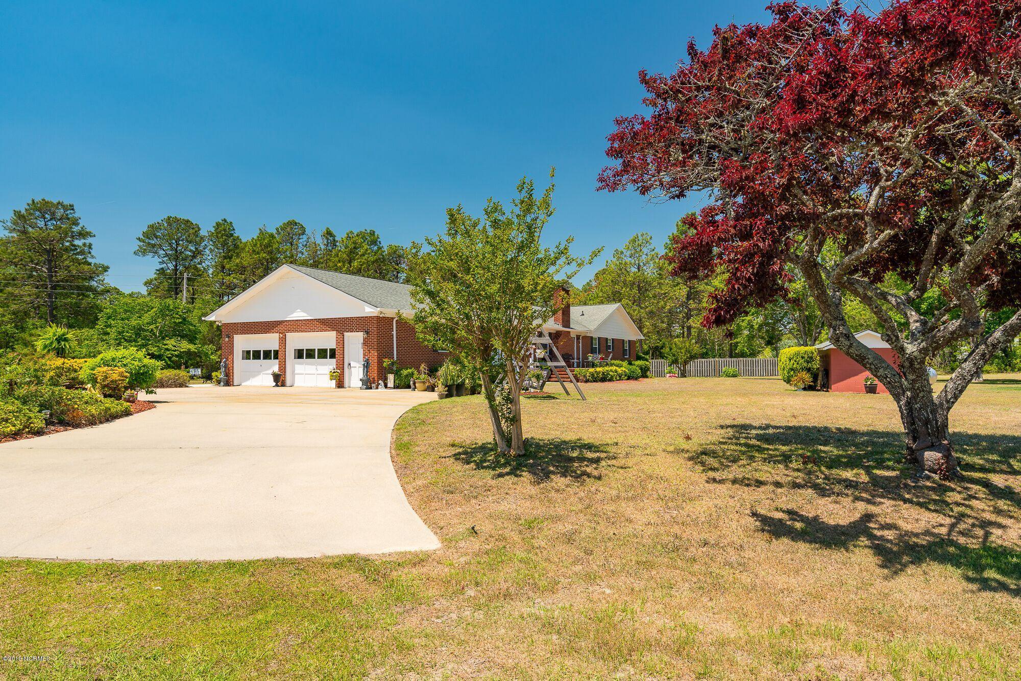 119 Mills Road Newport, NC 28570 - Photo 54 of 55 119 Mills Rd Pic outside 15