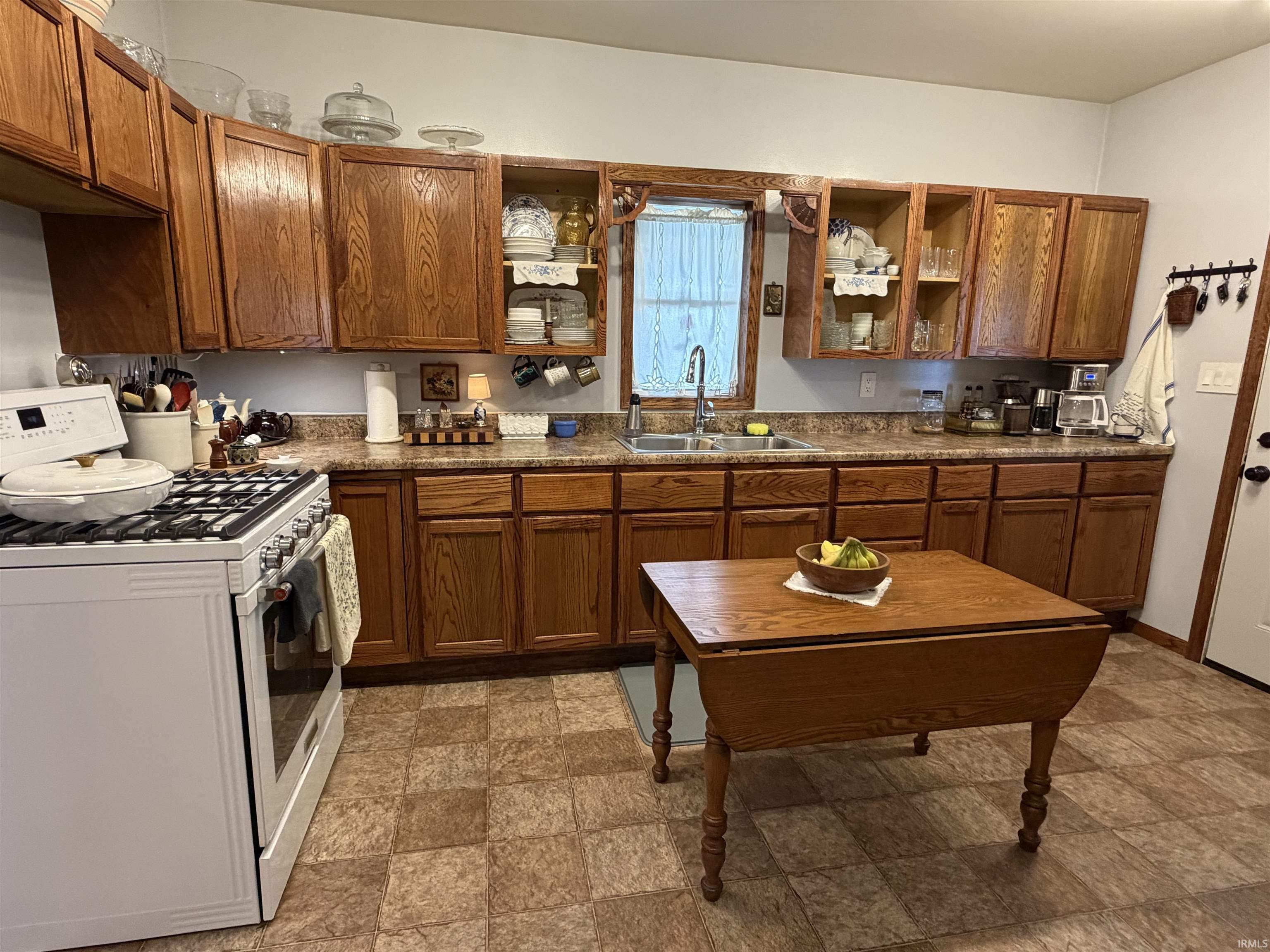 485 West Main Street Peru, IN 46970 - Photo 2 of 17