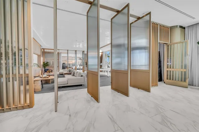 $35,000 | 900 North Ocean Boulevard, Unit 503, Pompano Beach, FL 33062