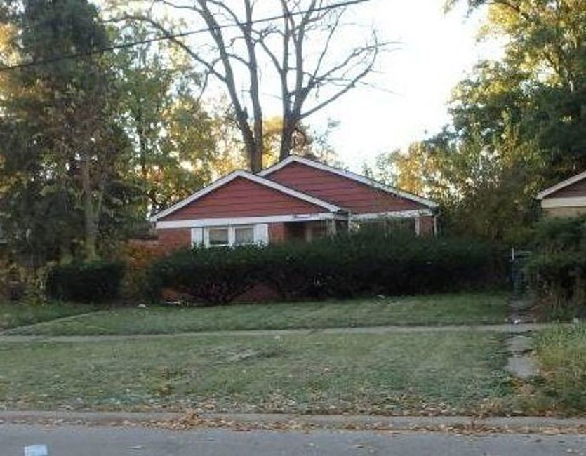 13 146th Street Dolton, IL 60419 - Photo 2 of 3