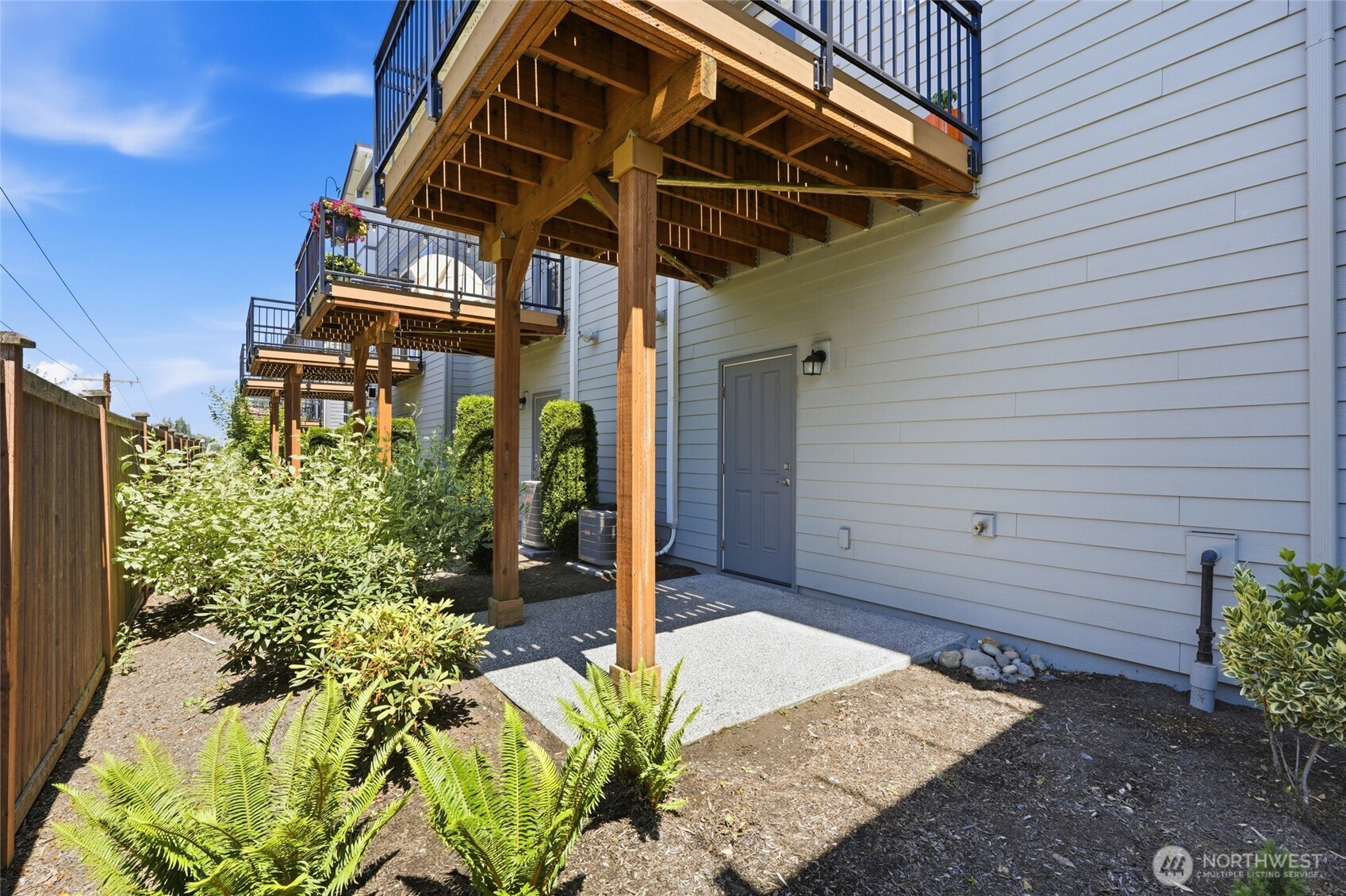 19414 35th Drive Southeast, Unit D Bothell, WA 98012 - Photo 27 of 37