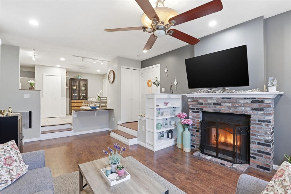 4 Erick Road, Unit 99 Mansfield, MA 02048 - Photo 5 of 21