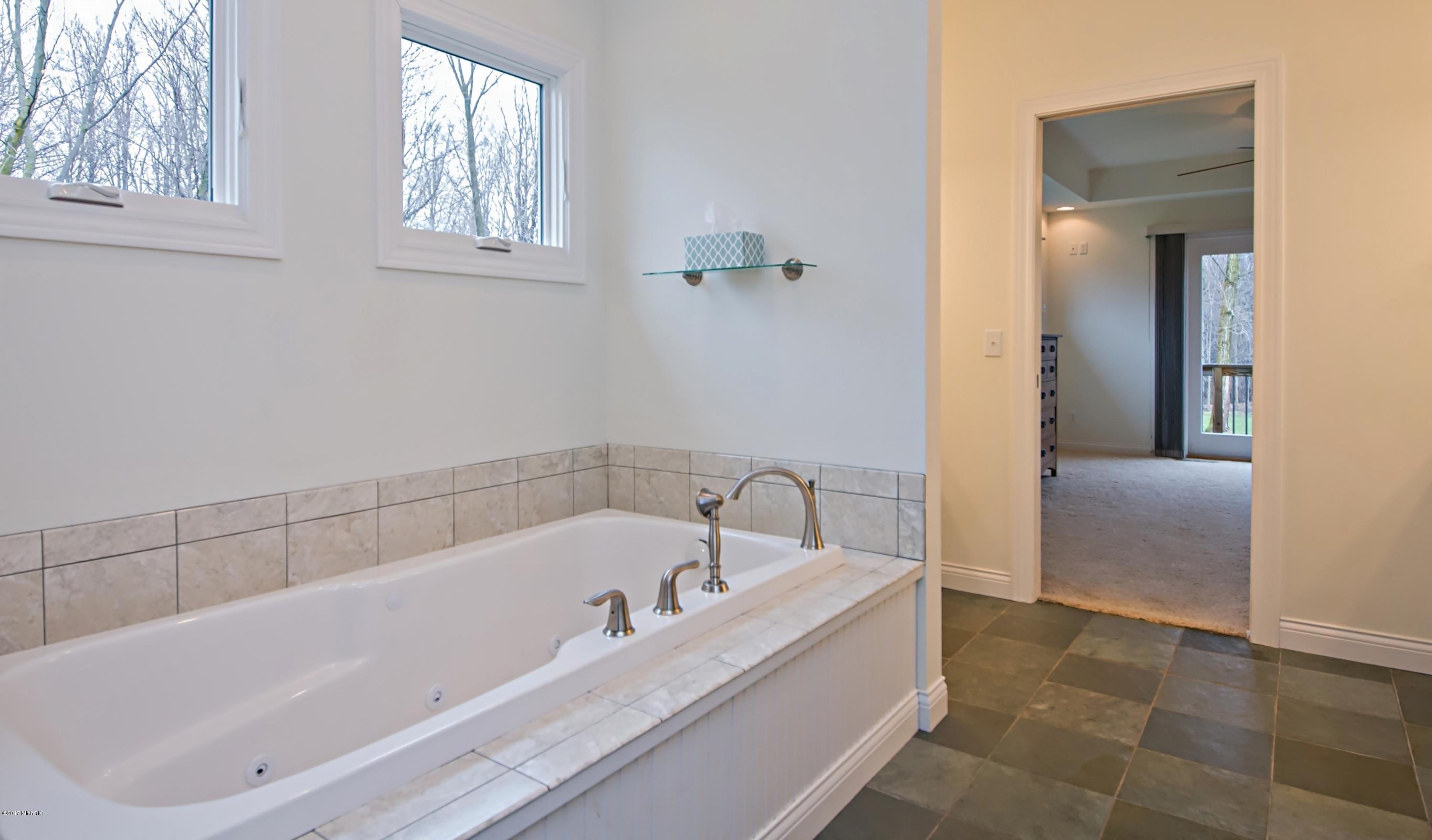 4755 Bacon School Road St. Joseph, MI 49085 - Photo 29 of 59 DSC01430_pe