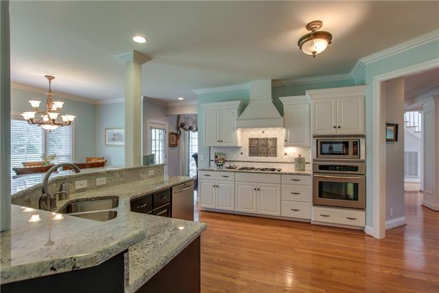 2105 Lake Ridge Way Franklin, TN 37069 - Photo 6 of 20 Gallery Image 6