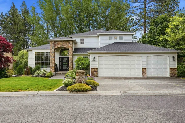 $859,000 | 3827 East Bellerive Lane, Spokane, WA 99223