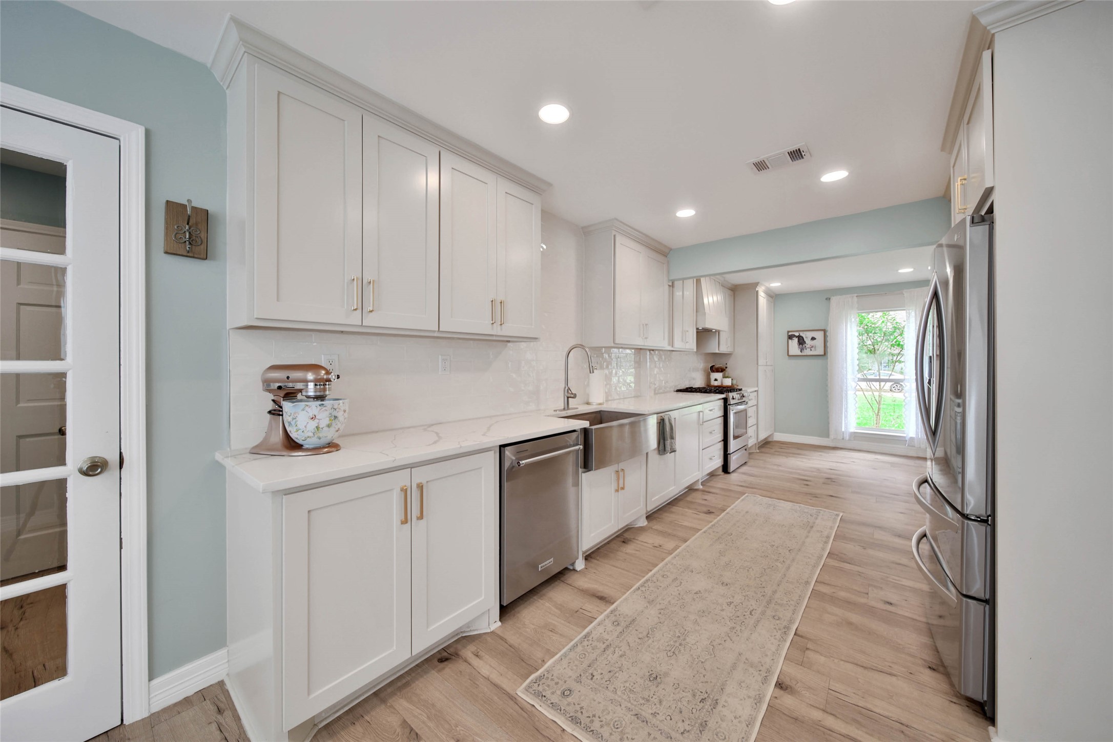 6223 Glenhill Drive Spring, TX 77389 - Photo 12 of 48