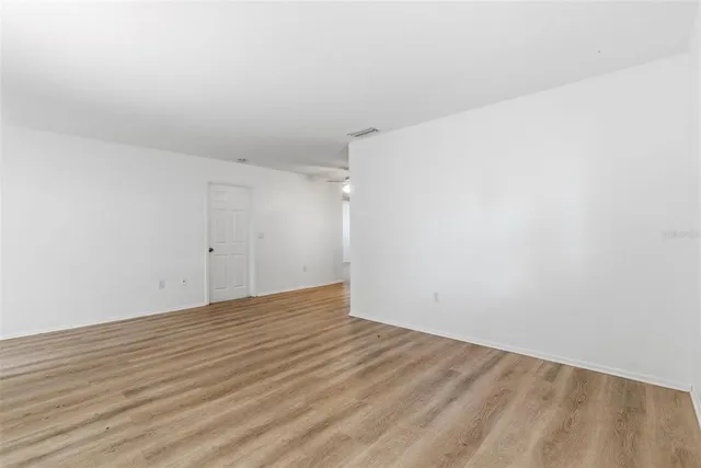 an empty room with a empty space