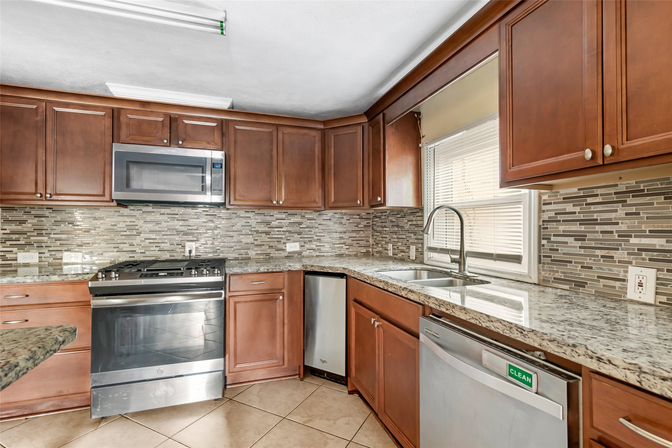 2717 Old Houston Road Huntsville, TX 77340 - Photo 20 of 34