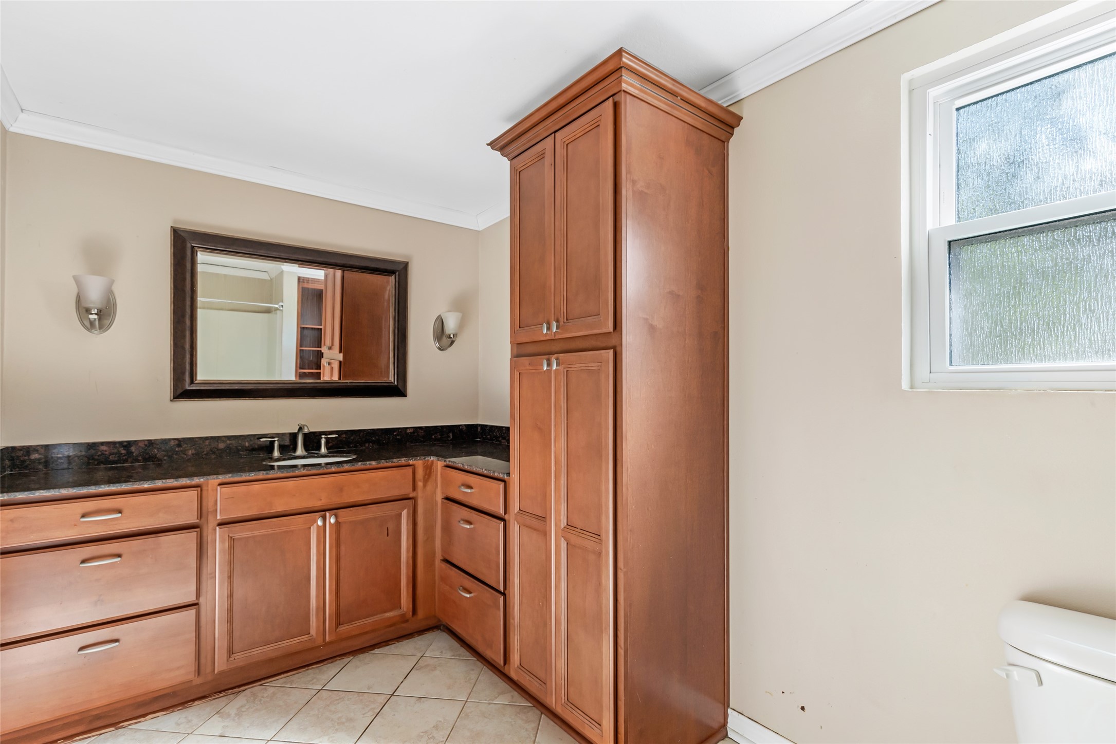 2717 Old Houston Road Huntsville, TX 77340 - Photo 28 of 34 Primary bathroom