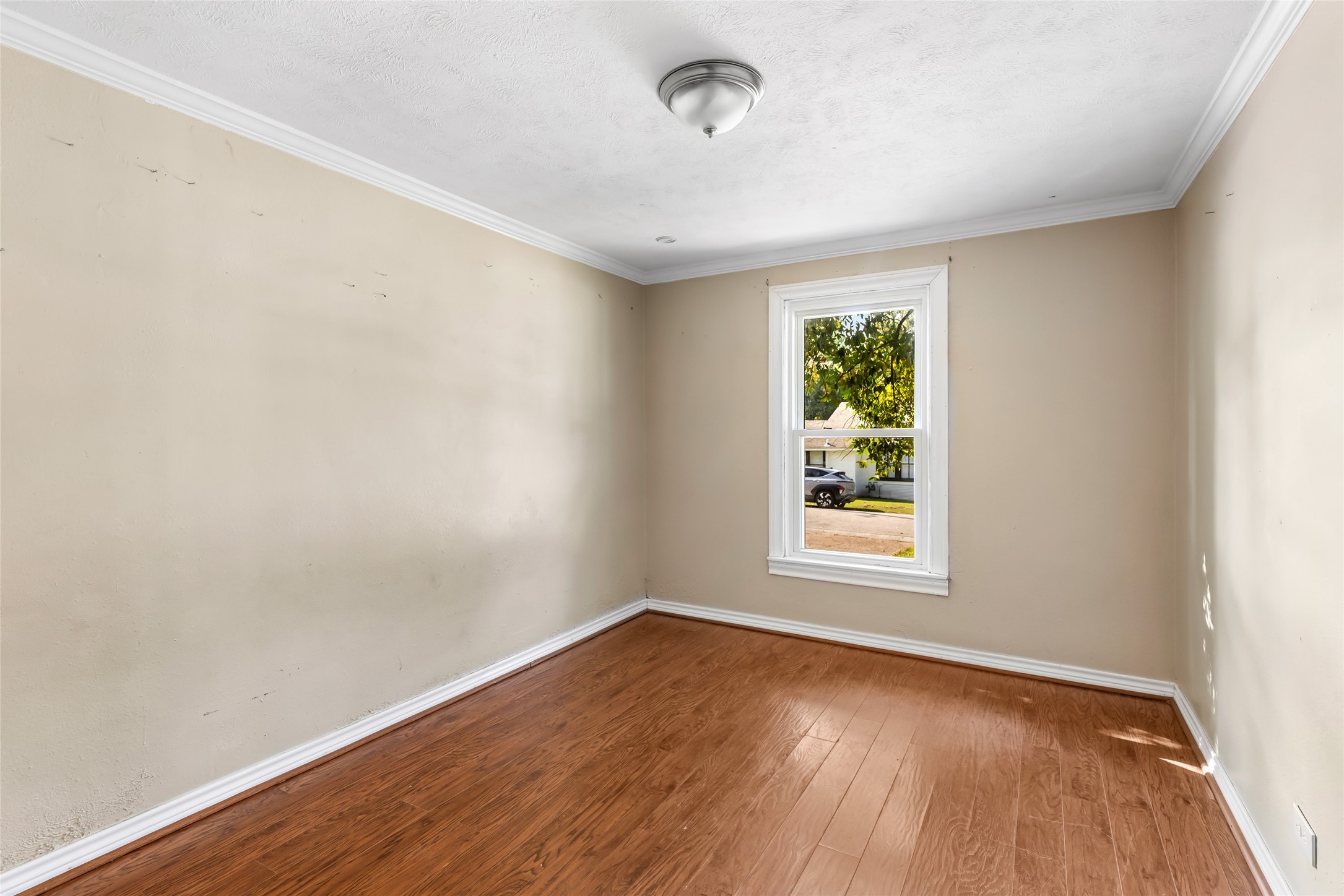 2717 Old Houston Road Huntsville, TX 77340 - Photo 30 of 34 Secondary bedroom