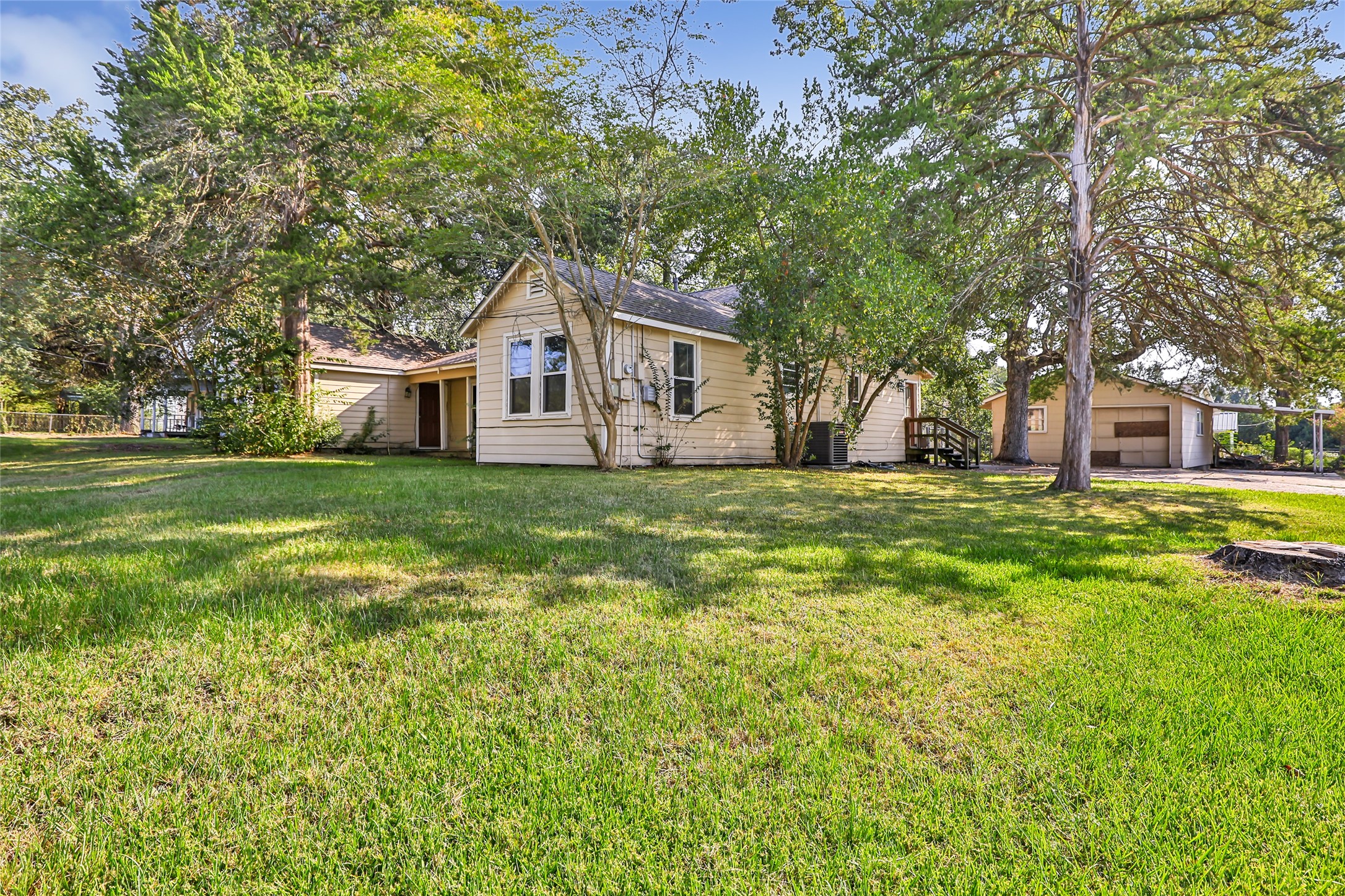 2717 Old Houston Road Huntsville, TX 77340 - Photo 4 of 34