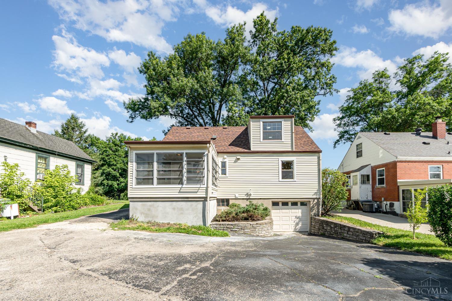 5050 Valley Ridge Road Cincinnati, OH 45247 - Photo 21 of 27 Gallery Image 21