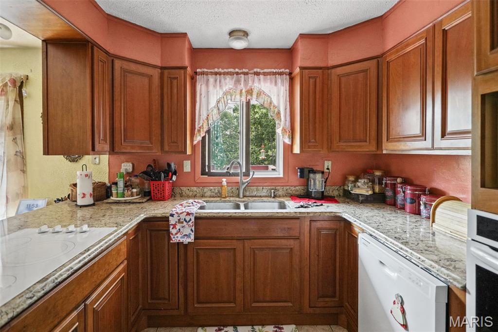 242 Gall Road Columbia, IL 62236 - Photo 21 of 62 Gallery Image 21