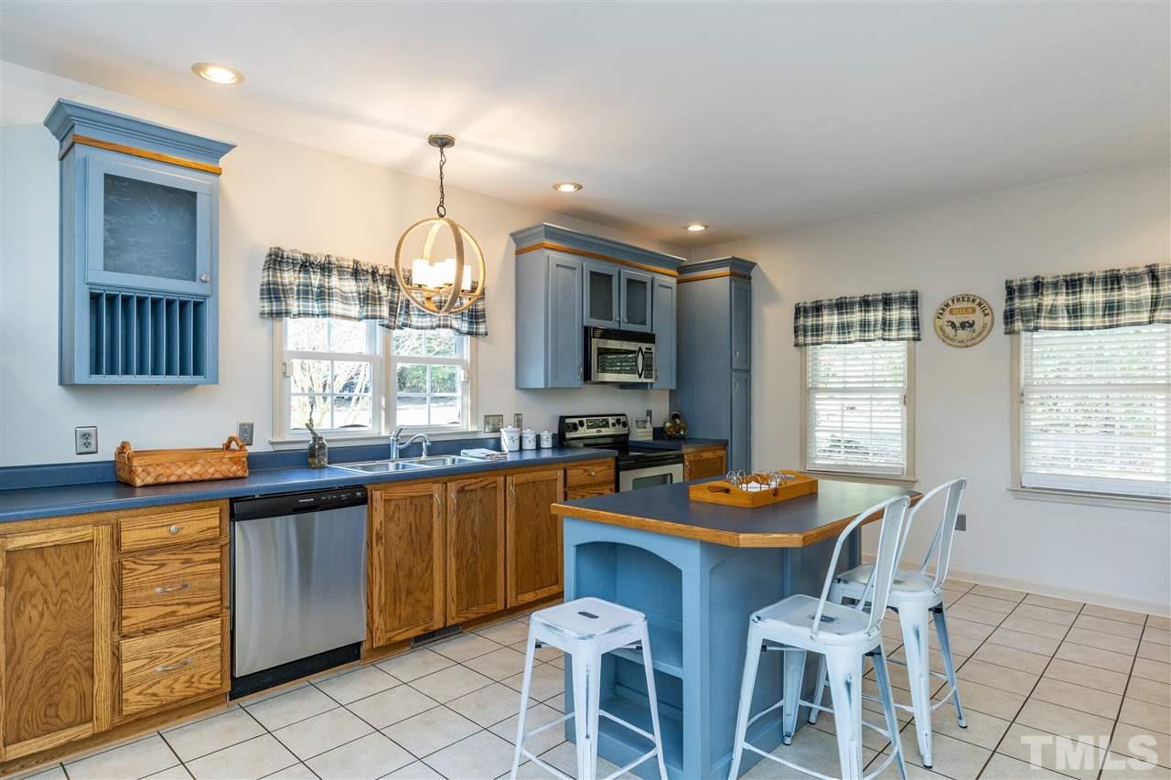 802 Banner Elk Road Benson, NC 27504 - Photo 7 of 29 Gallery Image 7