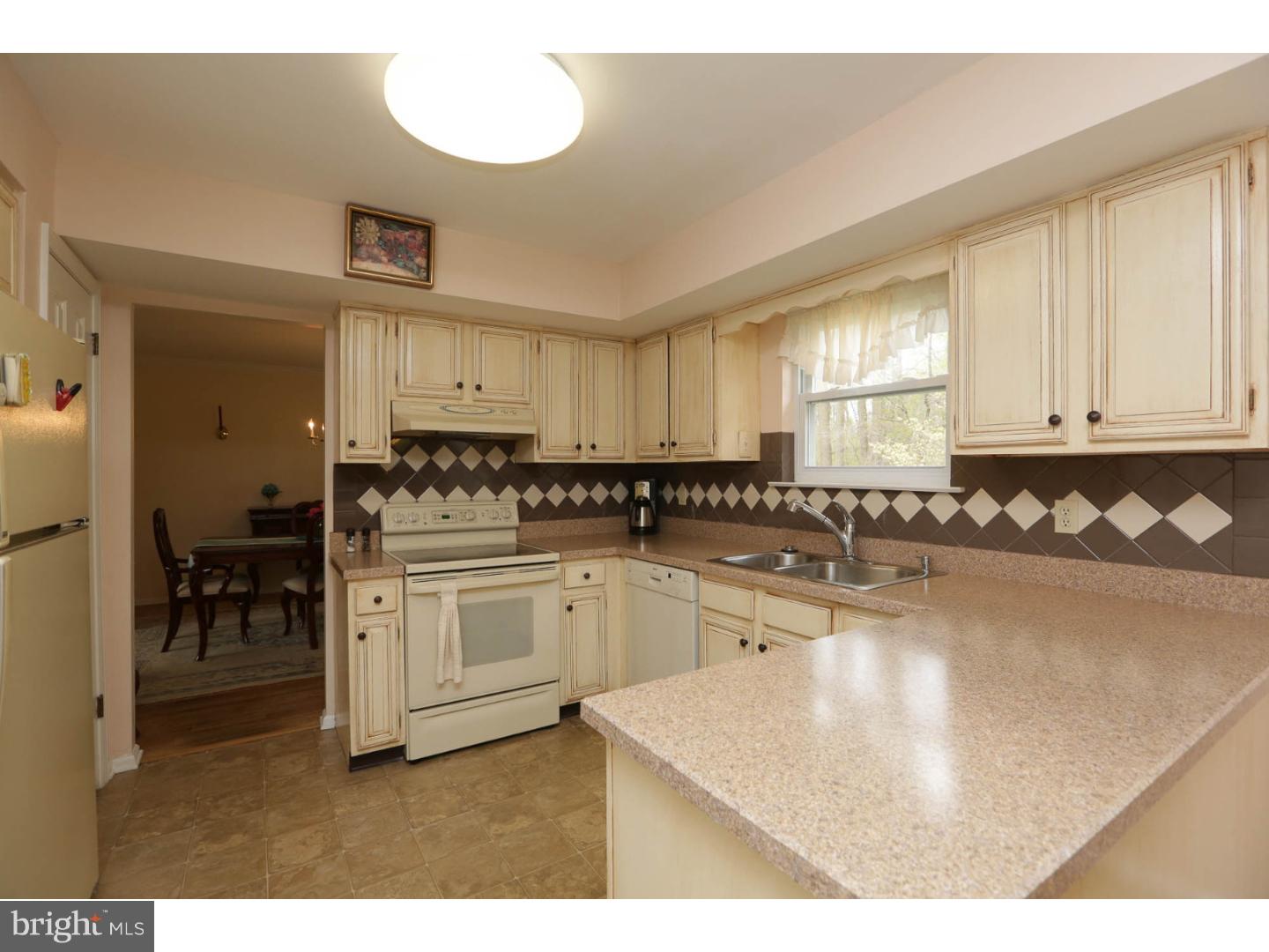 413 Pine Creek Road Exton, PA 19341 - Photo 6 of 25 Gallery Image 6