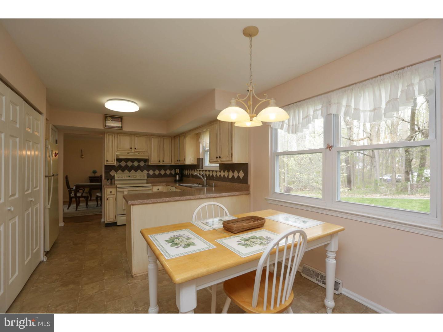 413 Pine Creek Road Exton, PA 19341 - Photo 9 of 25 Gallery Image 9