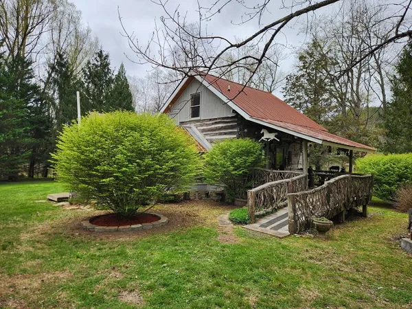 $484,500 | 1064 Muskrat Creek Road, Hayesville, NC 28904