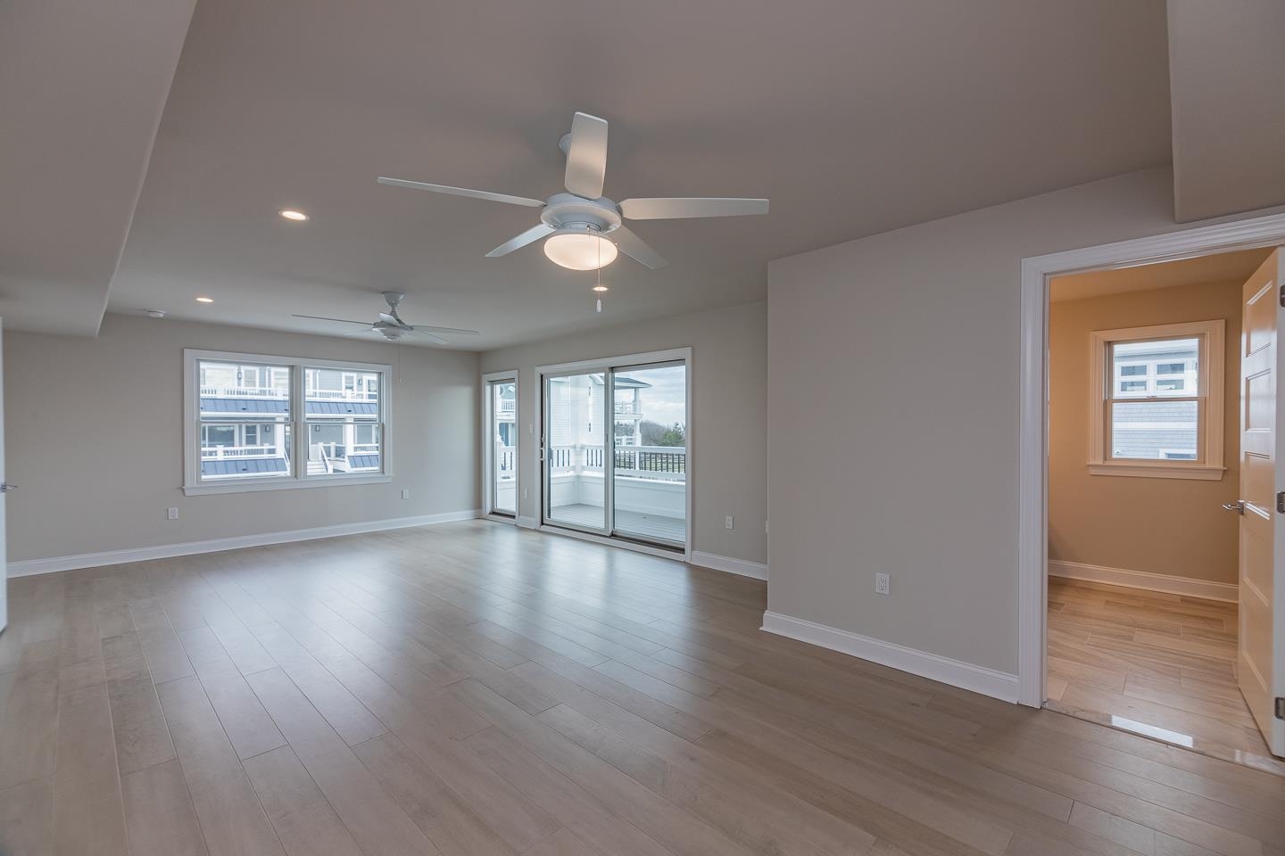 901 Commonwealth Avenue, Unit NORTH Strathmere, NJ 08248 - Photo 17 of 50 Gallery Image 17