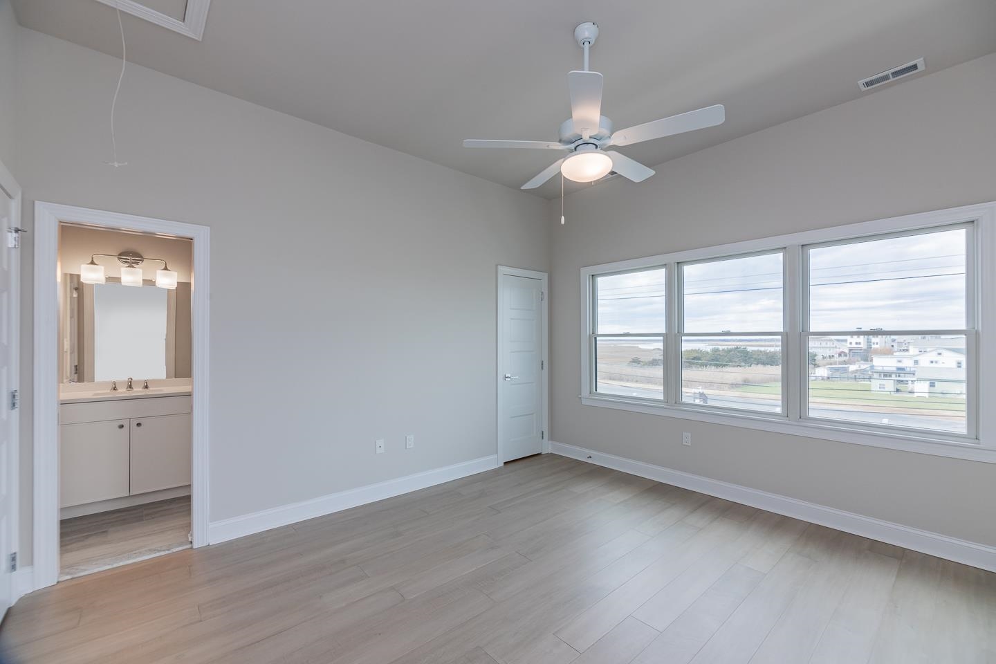 901 Commonwealth Avenue, Unit NORTH Strathmere, NJ 08248 - Photo 24 of 50 Gallery Image 24