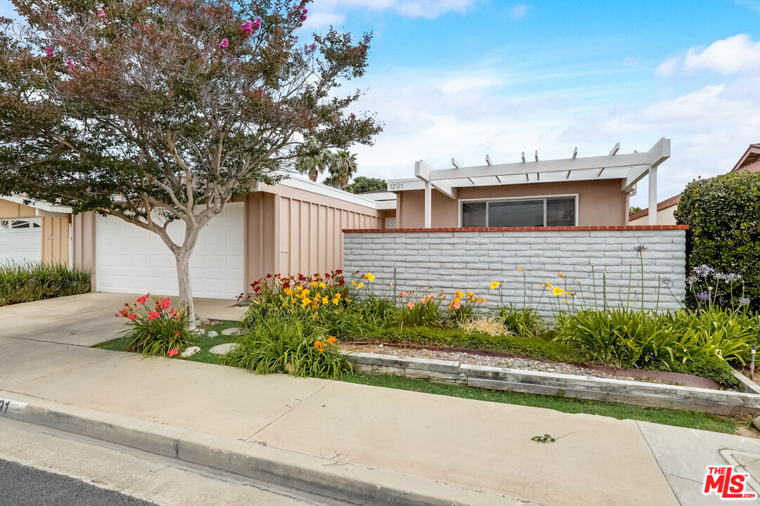 1291 Windemere Lane Tustin, CA 92780 - Photo 11 of 29