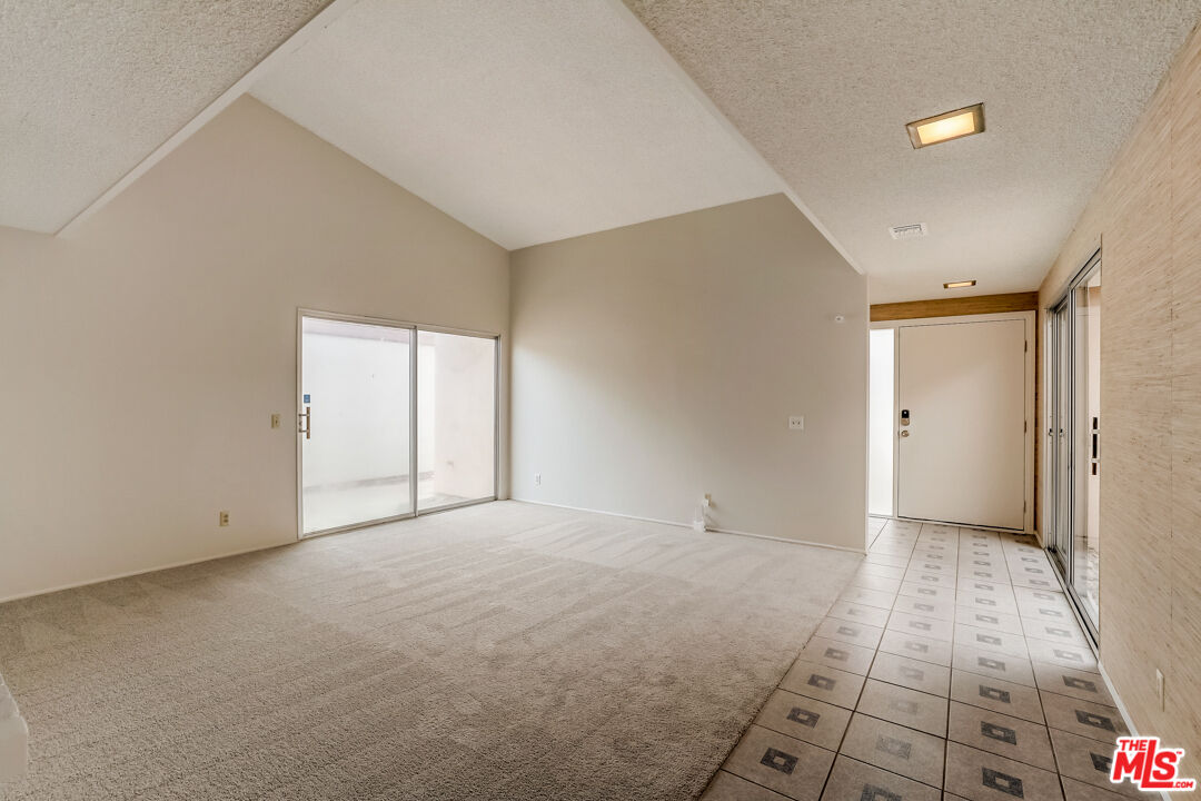 1291 Windemere Lane Tustin, CA 92780 - Photo 18 of 29