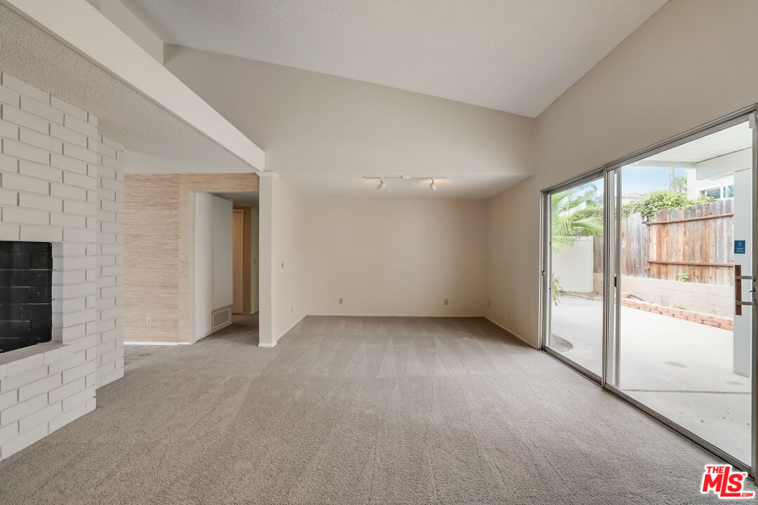 1291 Windemere Lane Tustin, CA 92780 - Photo 21 of 29