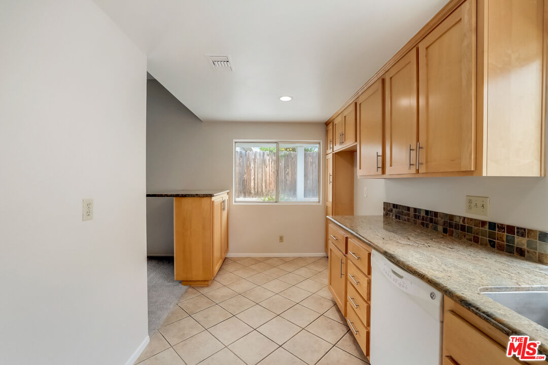 1291 Windemere Lane Tustin, CA 92780 - Photo 23 of 29