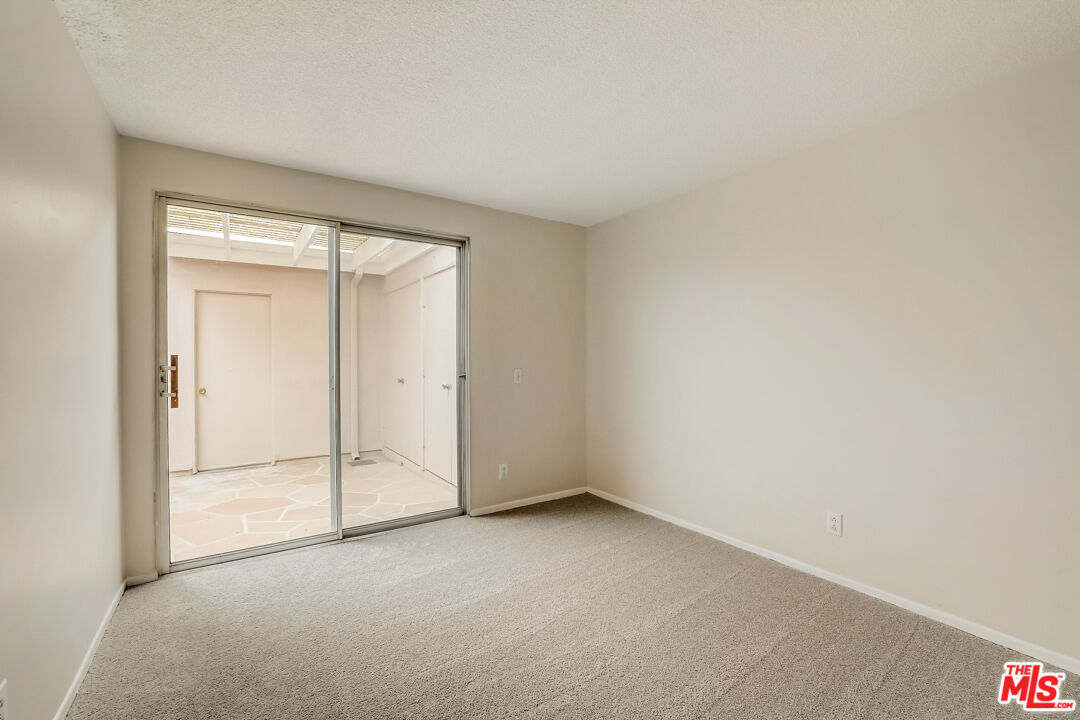 1291 Windemere Lane Tustin, CA 92780 - Photo 26 of 29