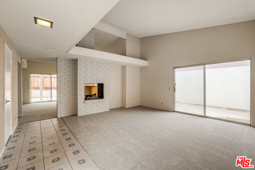 1291 Windemere Lane Tustin, CA 92780 - Photo 5 of 29