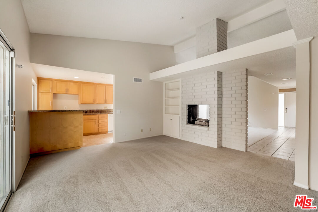 1291 Windemere Lane Tustin, CA 92780 - Photo 8 of 29