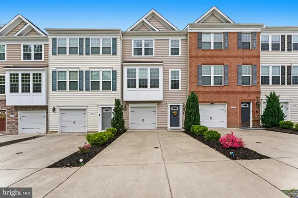 $440,000 | 320 Tree Line Drive, Fredericksburg, VA 22405