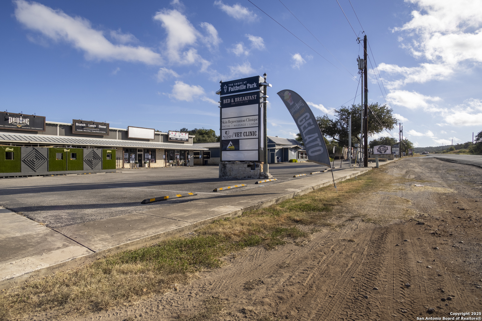 4246 Richmond Avenue Spring Branch, TX 78070 - Photo 12 of 14