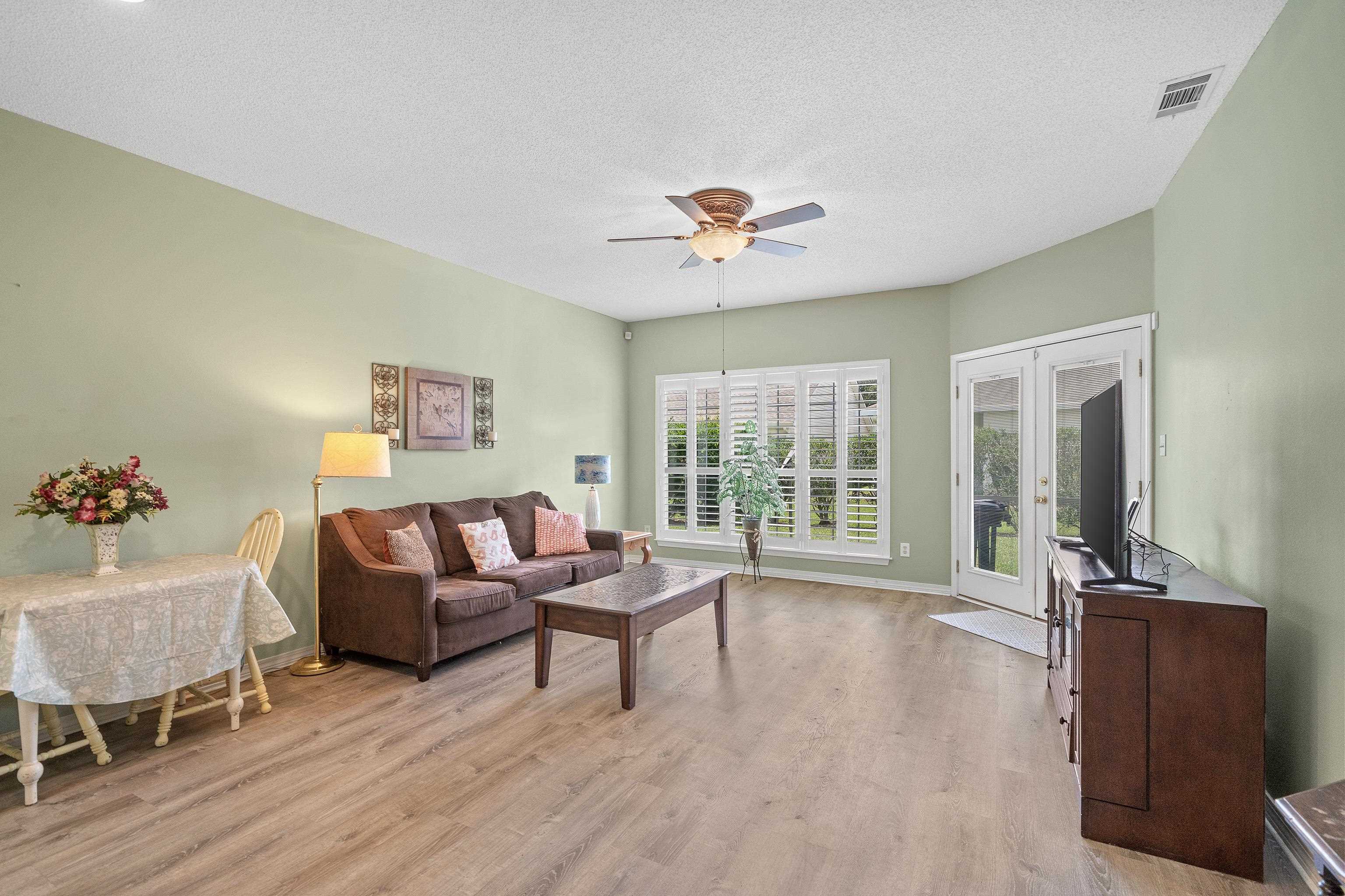 2651 South Juniper Street, Unit 800 Foley, AL 36535 - Photo 8 of 23 Living Room