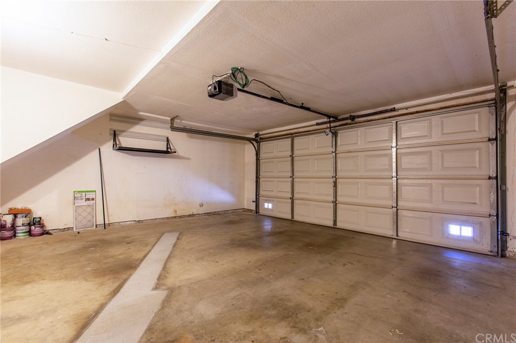 1881 Alpha Road, Unit 5 Glendale, CA 91208 - Photo 15 of 29 a view of a garage