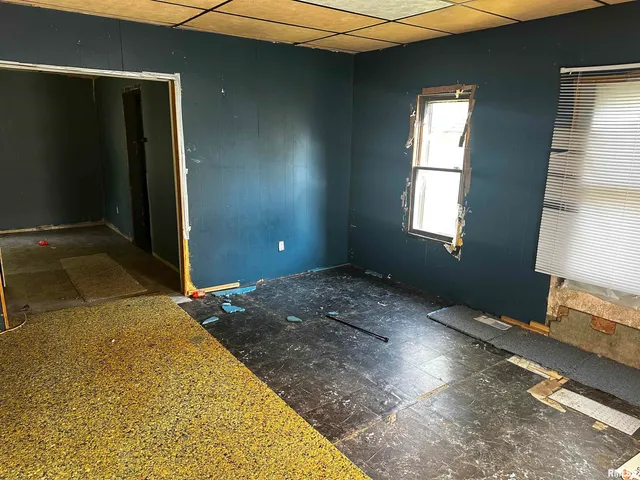 $15,500 | 337 Hipple Court, Canton, IL 61520